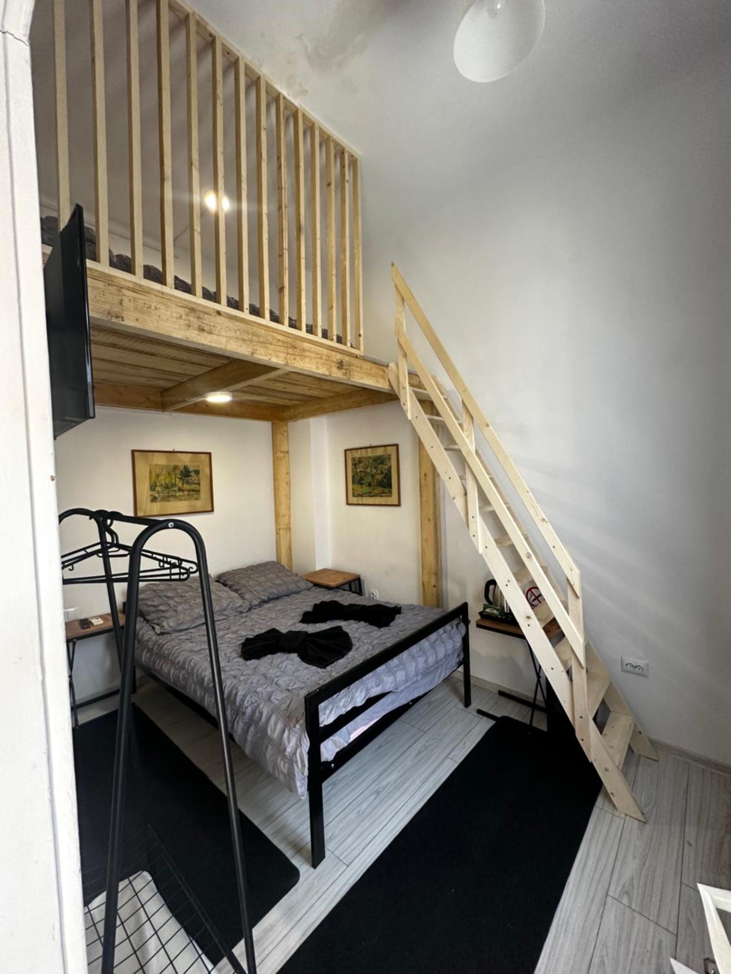 Guest house Ana 2 Untold *