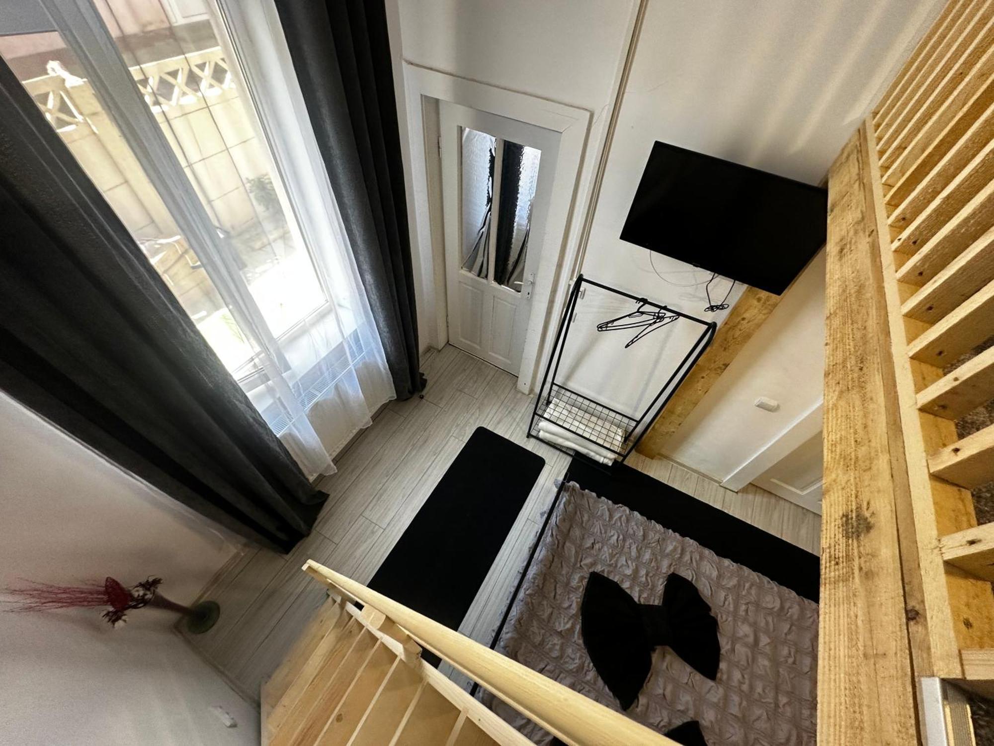 Guest house Ana 2 Untold *