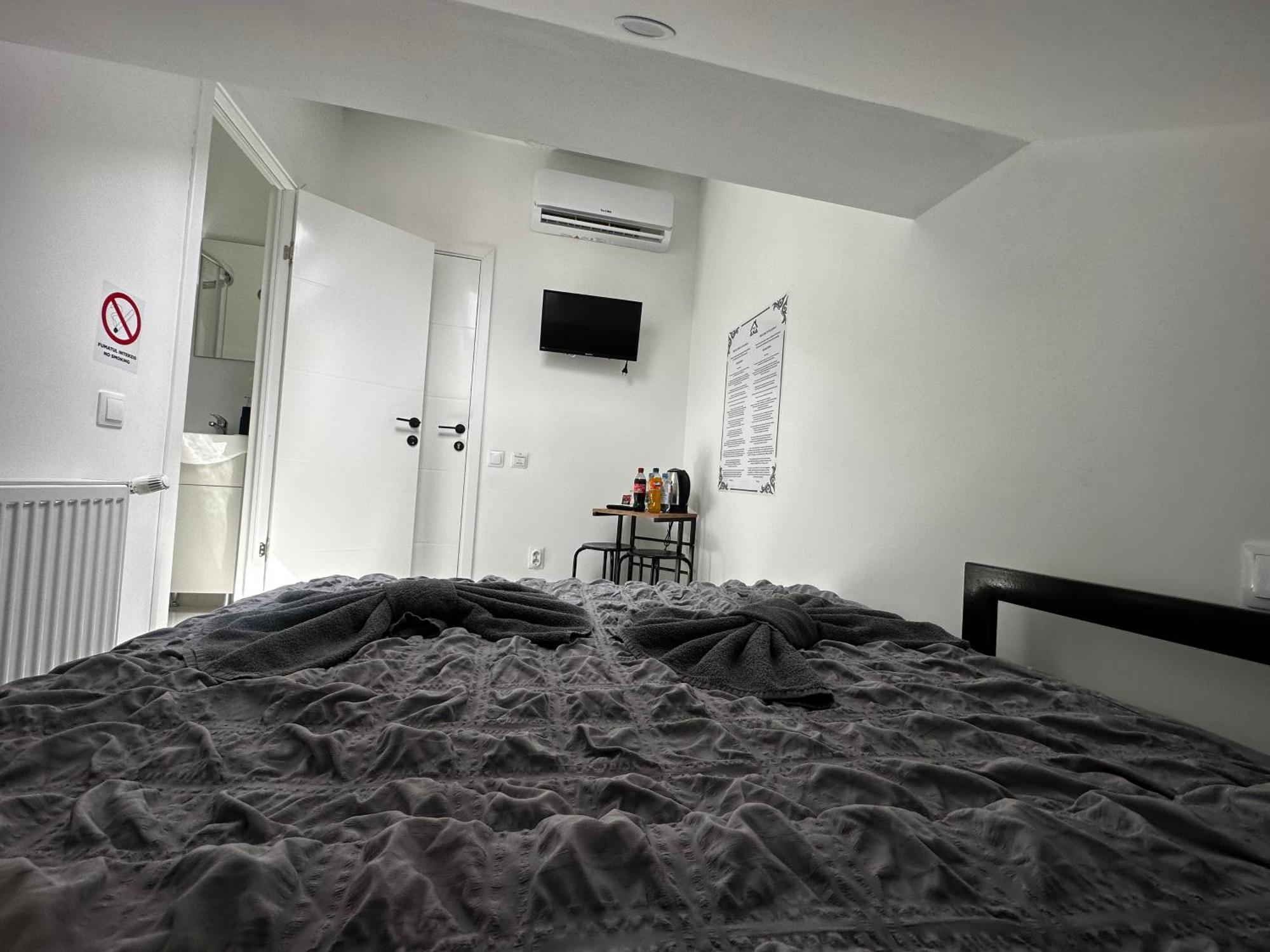 Guest house Ana 2 Untold *