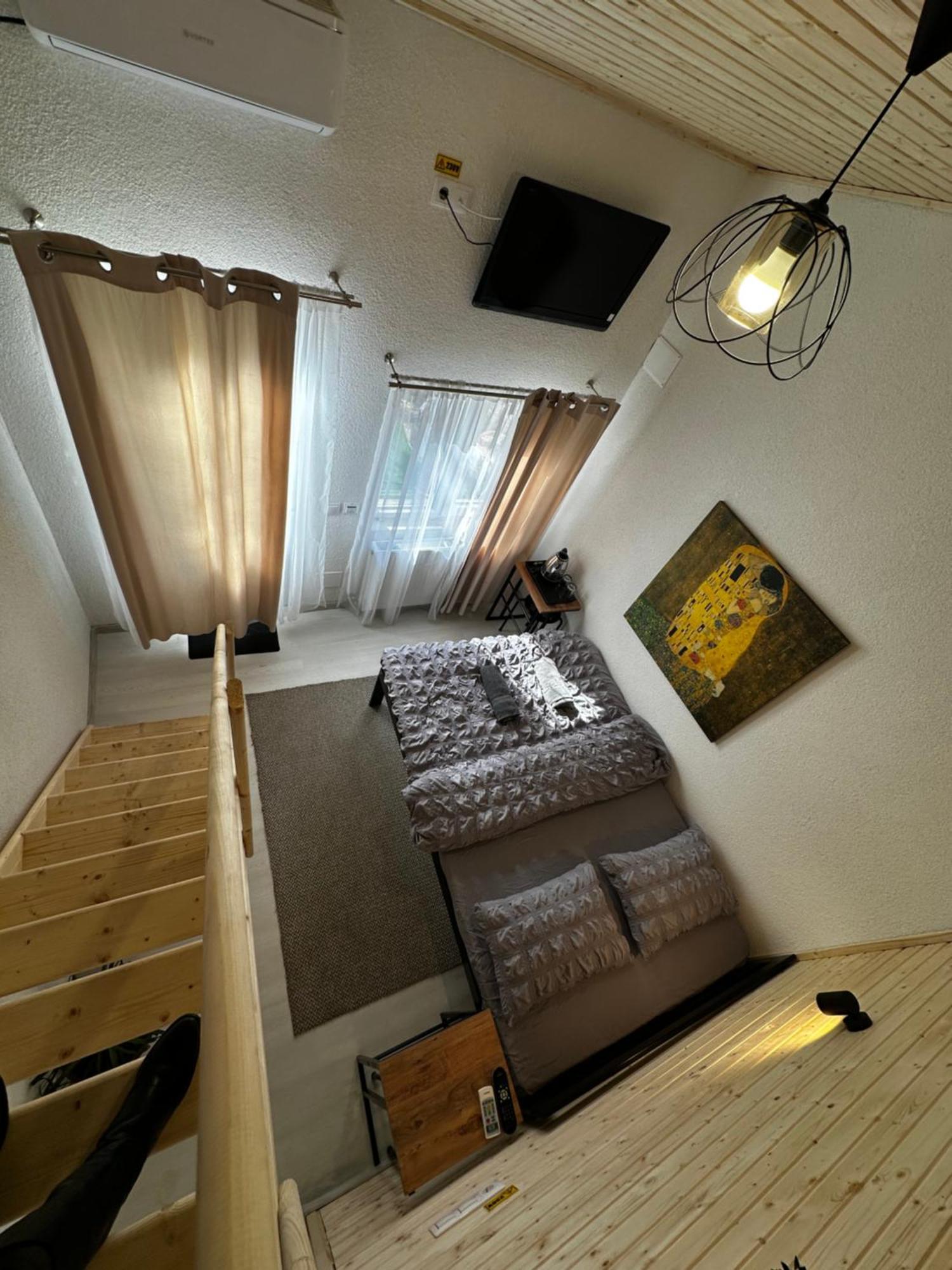 Ana 2 Untold Guest house