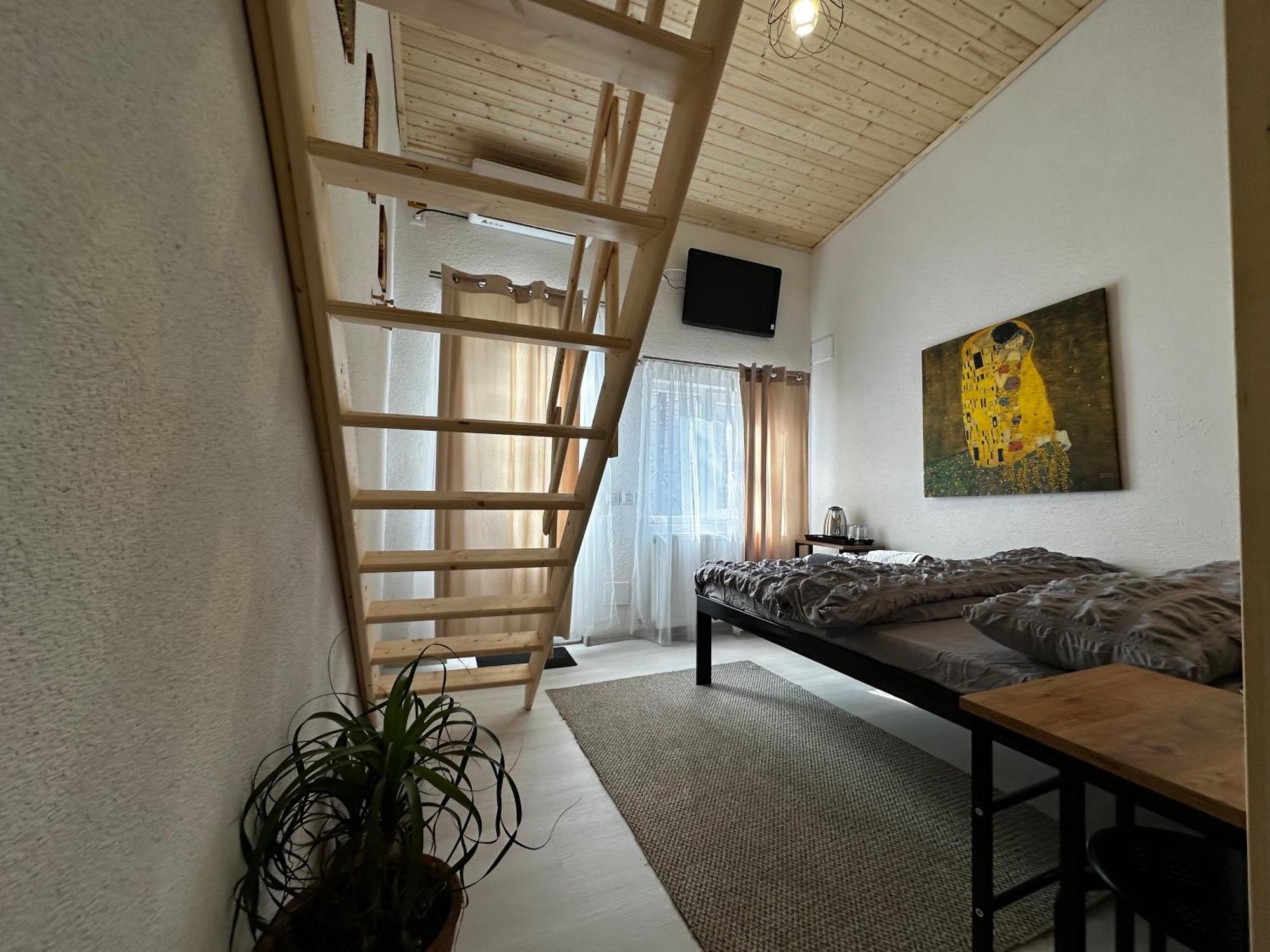 Guest house Ana 2 Untold *